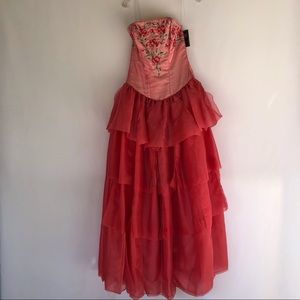 Orange Quinseañera / Prom dress.